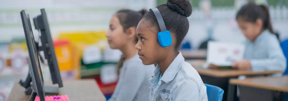 Desenvolvimento de Objetos de Aprendizagem: OAs e ODAs na BNCC Desenvolvimento de Objetos de Aprendizagem: OAs e ODAs na BNCC