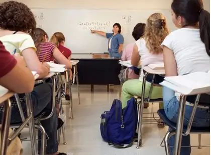 A BNCC e o Ensino Médio A BNCC e o Ensino Médio