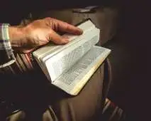 Reflexão e Estudo da Bíblia Reflexão e Estudo da Bíblia