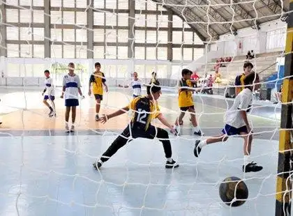 Educação Física no Contexto do Ensino Fundamental Educação Física no Contexto do Ensino Fundamental